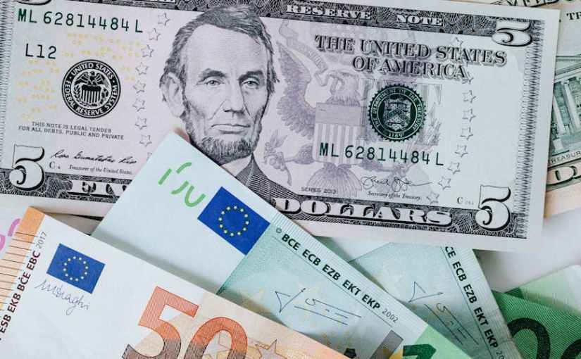 Is Federal Funding or a Government Grant Right for Your&nbsp;Business?